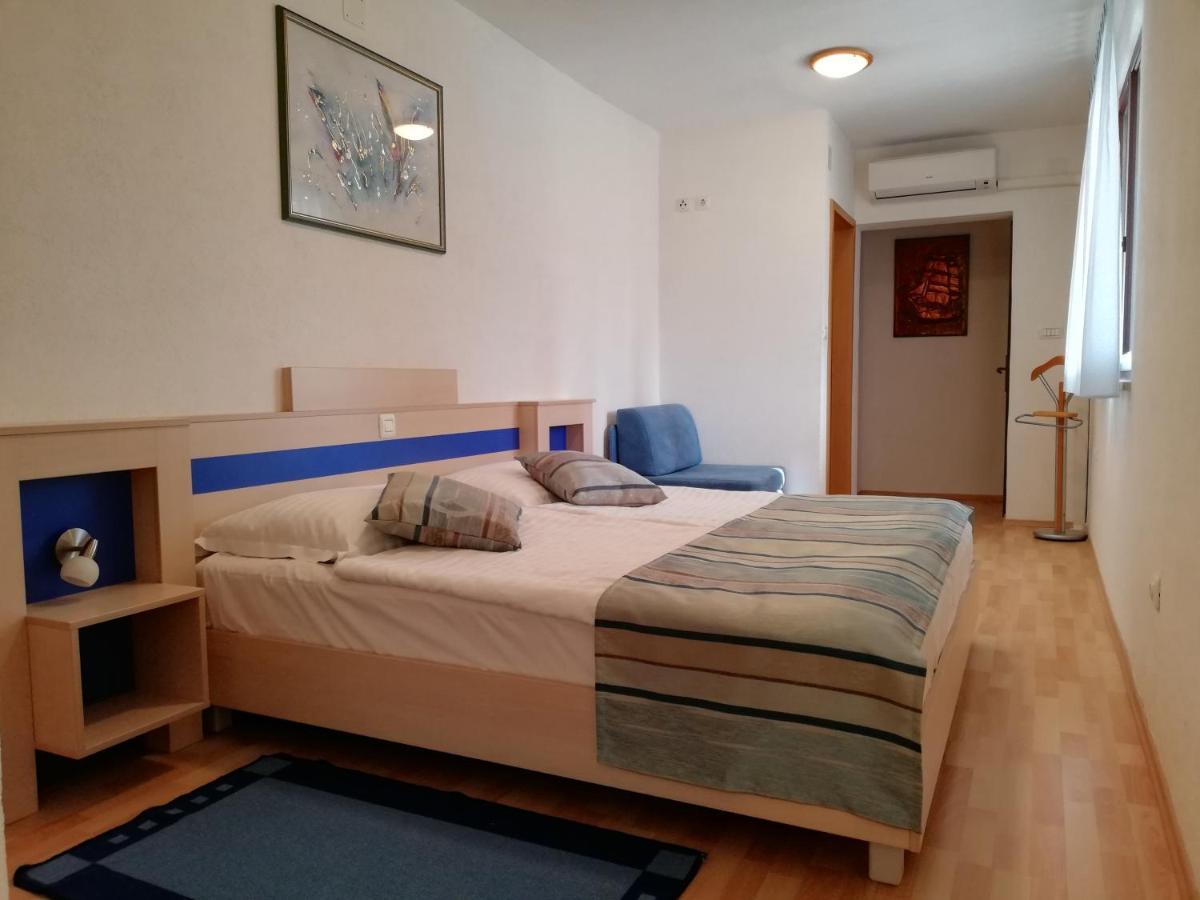 Apartments With A Parking Space Rabac, Labin - 13151 Extérieur photo
